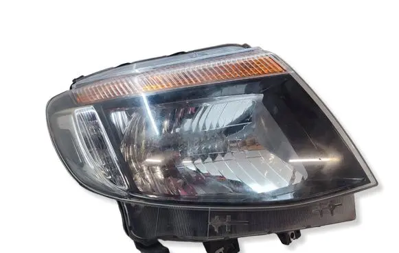 Ford Ranger Headlight/headlamp 