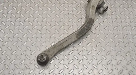 Alfa Romeo Giulia Front lower control arm/wishbone