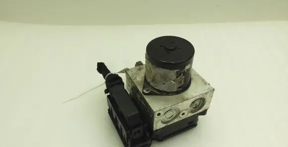 Opel Insignia A ABS Pump 13328651 16817011