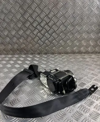 Volkswagen PASSAT B8 Front seatbelt 3G2857706E