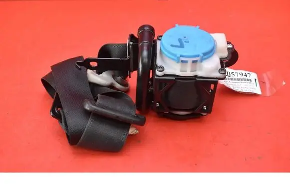 Mazda CX-5 Front seatbelt TKAH2EH941