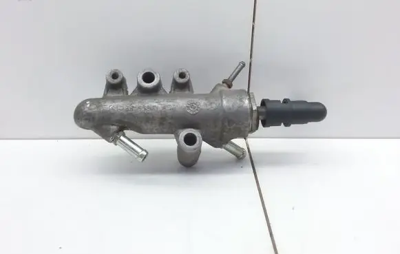 Fuel pressure sensor