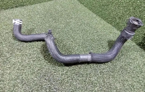 Renault Master III Engine coolant pipe/hose 210479148R