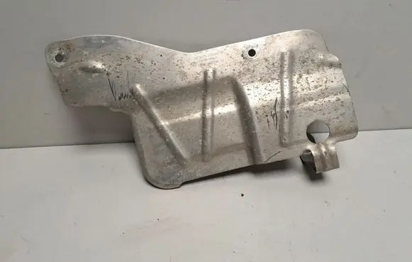 BMW X7 G07 Exhaust heat shield 9477796