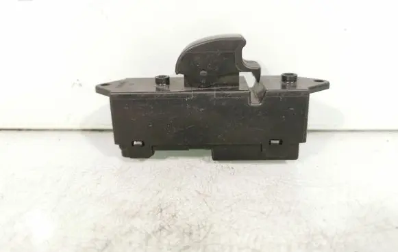 Mitsubishi Outlander Electric window control switch B609A61 2157D1