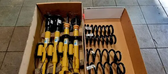 Dodge Challenger Set of springs and shock absorbers (Front and rear) 05181576AD 05181558AD 05181554AF