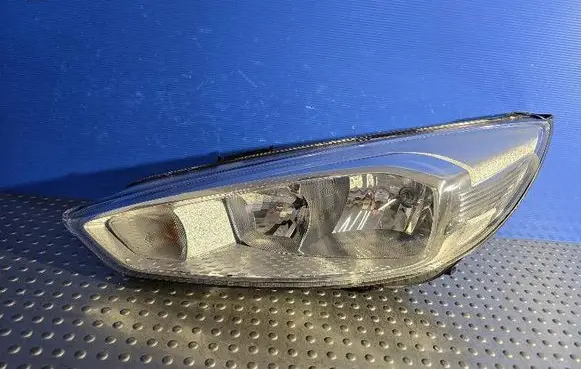 Ford Focus Headlight/headlamp F1EB-13W030-AE