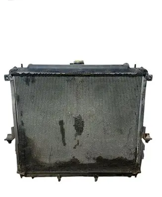 Nissan Pathfinder R51 Coolant radiator