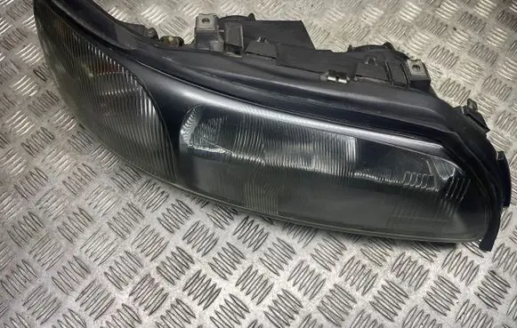 Volvo V70 Headlight/headlamp 8693568 89007908