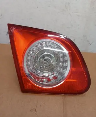 Volkswagen PASSAT B6 Tailgate rear/tail lights 3C5945093F