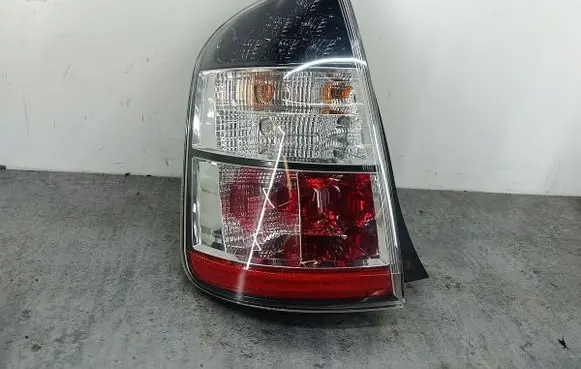 Toyota Prius (NHW20) Rear/tail lights 4714LSTANLEY