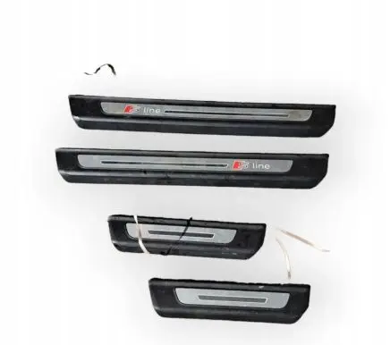 Audi Q7 4M sill trim set (inner) 4M0947405C