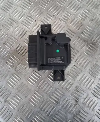 Opel Astra K Fuel injection pump control unit/module 13522663