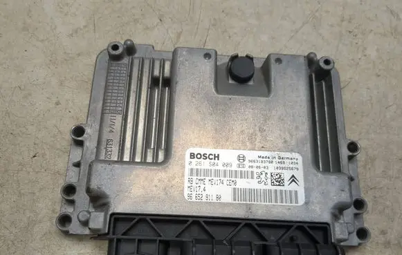 Peugeot 207 Engine control unit/module 9663193780 9665291180 0261S04009