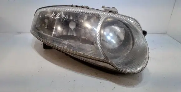 Alfa Romeo 147 Headlight/headlamp 0301186602