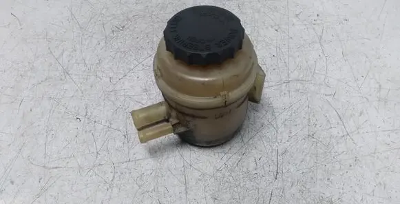 KIA Sorento Power steering fluid tank/reservoir