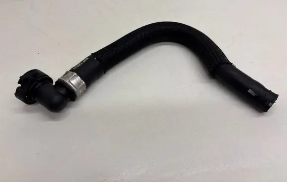 Volvo XC90 Engine coolant pipe/hose 30636934