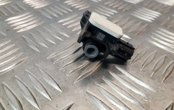 Mitsubishi ASX Airbag deployment crash/impact sensor 8651A117