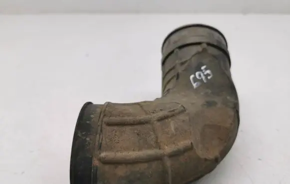Honda CR-V Air intake hose/pipe