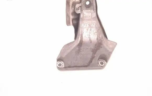 BMW X3 F25 Engine mounting bracket 6784824 13992010 GC01625