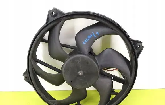 Peugeot 307 Electric radiator cooling fan 1831294016B