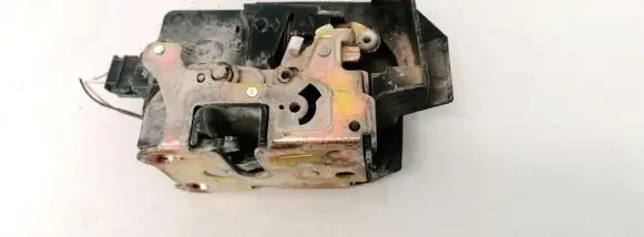 Renault Laguna I Rear door lock