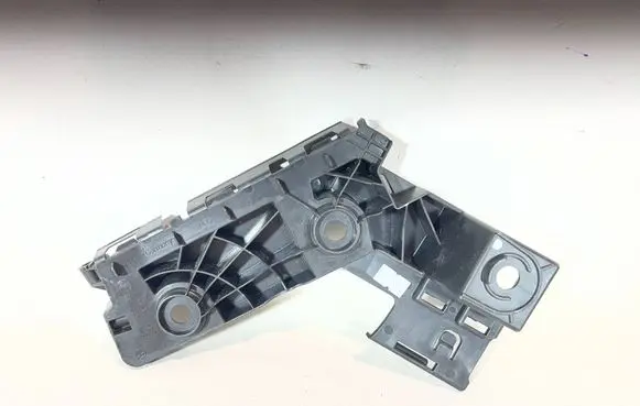 Volkswagen Golf VIII Rear bumper mounting bracket 5H6807394