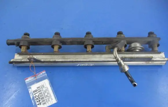 Volvo S80 Fuel main line pipe 9186836