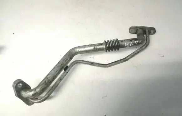 Toyota Yaris Turbo turbocharger oiling pipe/hose