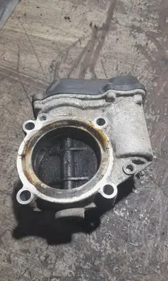 Audi A4 S4 B7 8E 8H Throttle valve 06F133062G