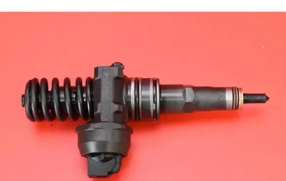 Skoda Superb B5 (3U) Fuel injector 038130073BA
