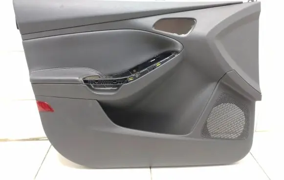 Front door card panel trim