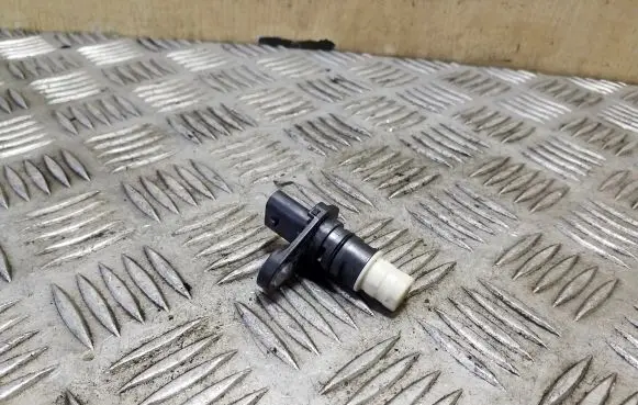 Volvo XC90 Crankshaft position sensor 31342468