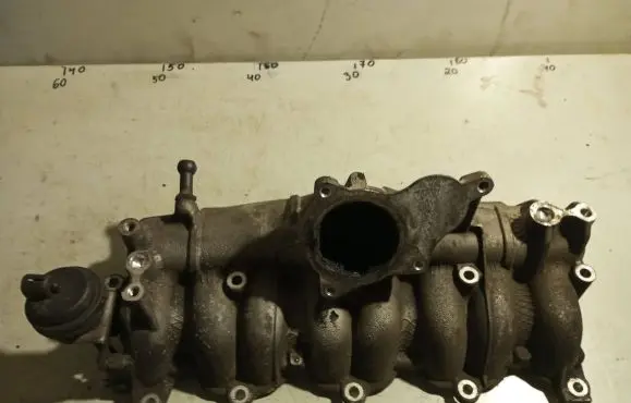 Audi A4 S4 B7 8E 8H Intake manifold 03G129713H