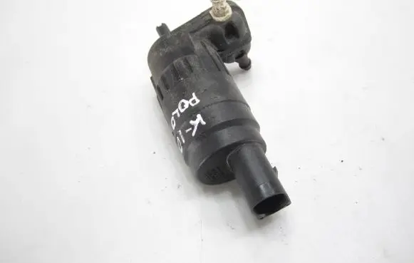 Volkswagen Polo V 6R Windscreen/windshield washer pump 1K6955651 715003678