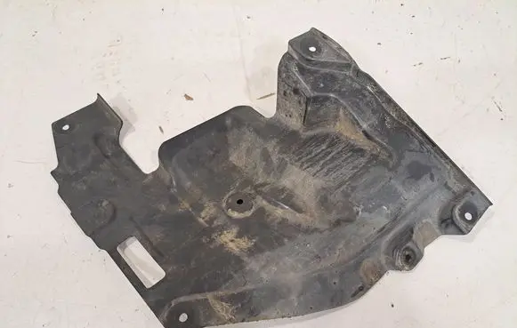 BMW iX Rear underbody cover/under tray 7932069