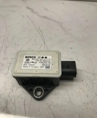 Audi A5 8T 8F ESP acceleration yaw rate sensor 8K0907637C 7036742 0265005738