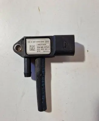 Audi A4 S4 B8 8K Air pressure sensor 059906051A 0281006006 100517T1647E