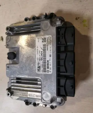 Ford Focus Engine control unit/module 0281017771 9M5112A650BH
