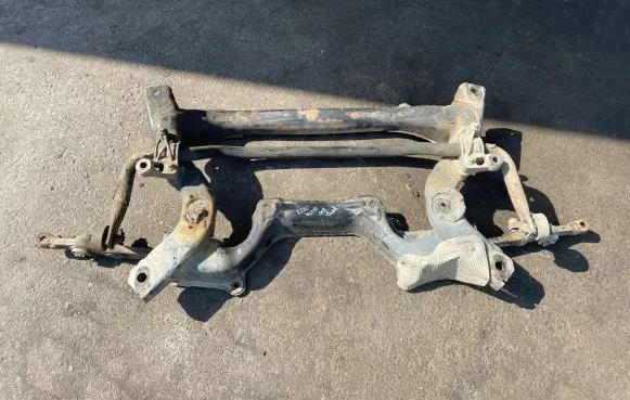 Mercedes-Benz E W211 Front subframe