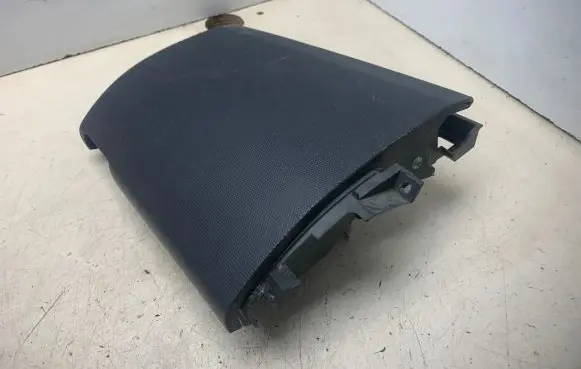 Glove box
