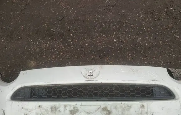 Fiat Punto (199) Front bumper lower grill