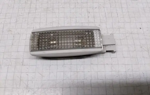 Volkswagen Golf IV Other interior light 3B0947113