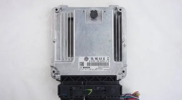 Volkswagen Transporter - Caravelle T5 Engine control unit/module 03L906019DG 0281017246