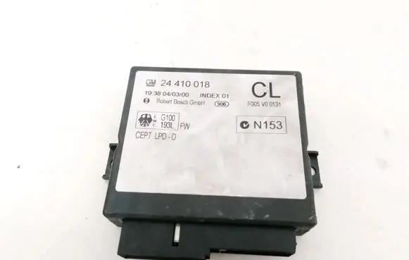 Opel Zafira A Comfort/convenience module 24410018 F005V00131