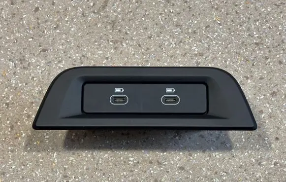 Porsche Taycan 9J1 USB socket connector 9J1035722B