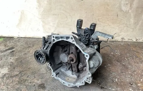 Seat Ibiza IV (6J,6P) Manual 5 speed gearbox MZN