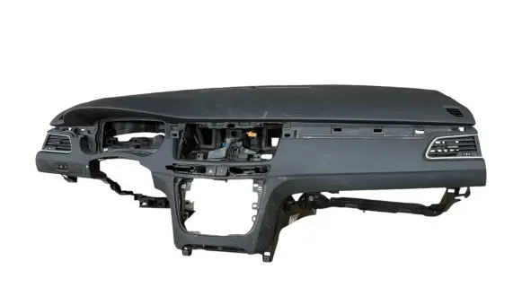 Peugeot 508 Dashboard 9686445680 1004410XBS