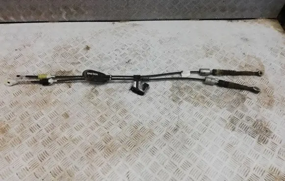 Renault Kadjar Gear shift cable linkage 949357827R 18092016 4RTA004