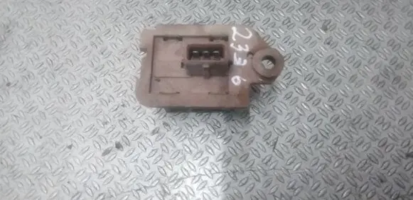Citroen C5 Coolant fan relay 